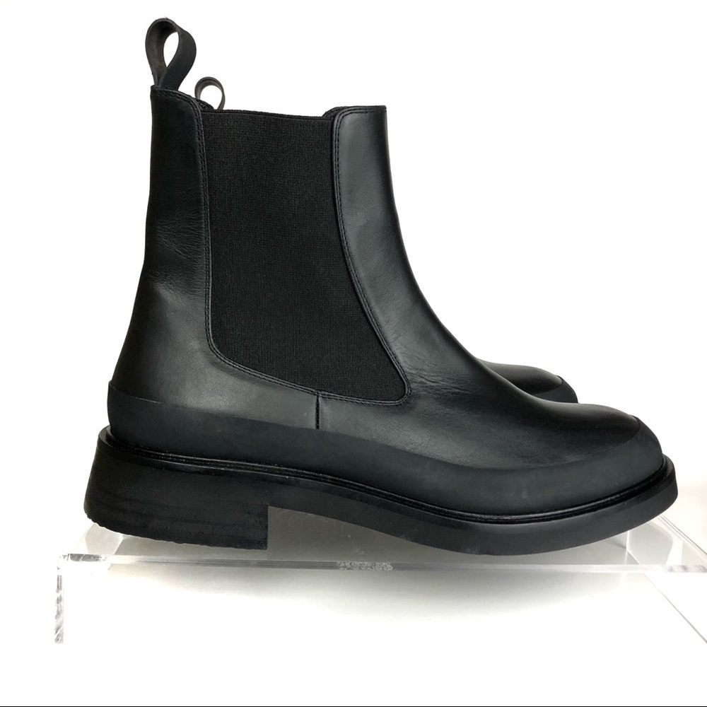 Frame Denim Women's Le Holland Leather & Rubber Chelsea Black Boots Sz 8